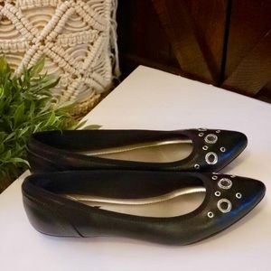Anne Klein AK Sport black flat, size 7.5